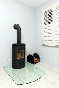 Take Advantage of a $300 Tax Credit When You Purchase a New Wood Stove-Fairfax,VA-Winston's Chimney Service -w800-h800